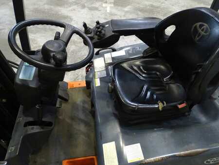 Eléctrica de 3 ruedas 2006  Toyota 7FBEF20 (3)