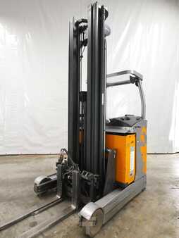 Reach Truck 2019  Still FM-X17 (2)
