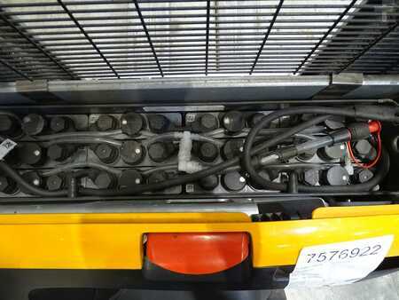 Pallet Stackers 2019  Still EXV12 (4)