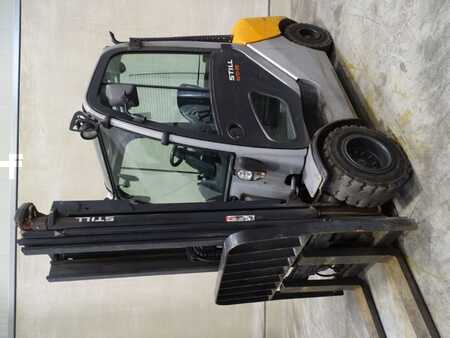 Carrelli elevatori diesel 2019  Still RX70-35 (1)