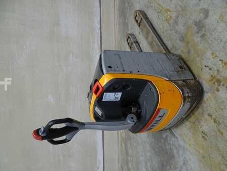 Transpallet elettrici 2021  Still EXU18 (2)