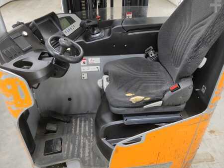 Reach Trucks 2019  Still FM-X14 (3)