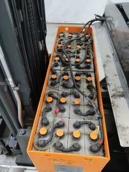 Reach Trucks 2019  Still FM-X14 (4)