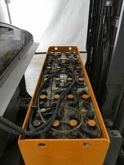 Reach Trucks 2019  Still FM-X14 (4)