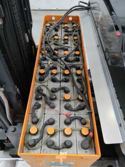 Reach Trucks 2019  Still FM-X14 (4)