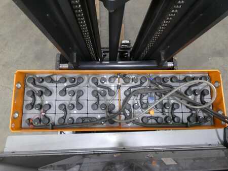 Carretilla retráctil 2020  Still FM-X14 (4)