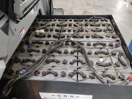 Chariots électriques à 4 roues 2017  Still RX60-50 (4)