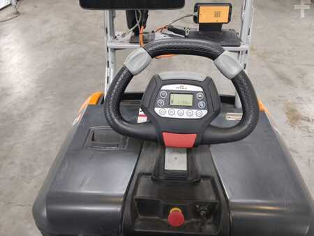 Chariots tracteurs 2019  Still LTX50 (3)