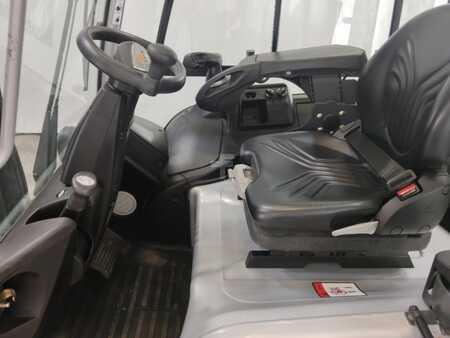 Elektro čtyřkolový VZV 2014  Still RX60-50 (3)