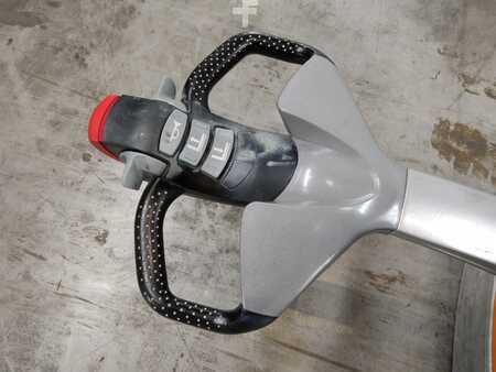 Nízkozdvižný vozík 2019  Still EXU18 (3)