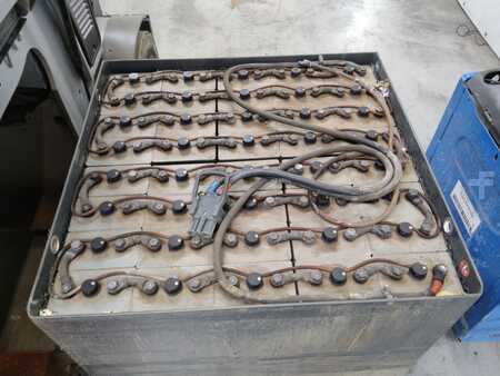 Chariots électriques à 4 roues 2016  Still RX60-45 (4)