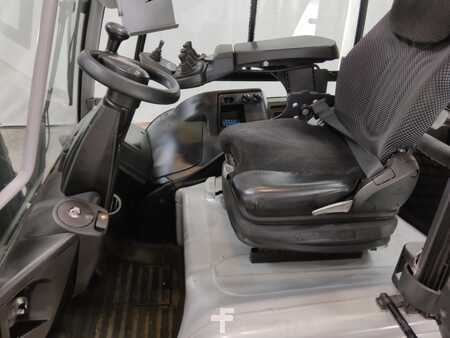 Carrelli elettrici 4 ruote 2019  Still RX60-30 (3)