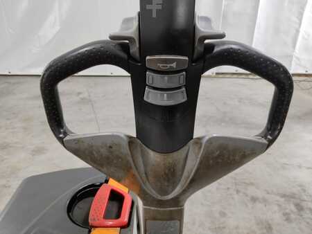 Porta-paletes elétrico 2019  Still EXU20 (3)
