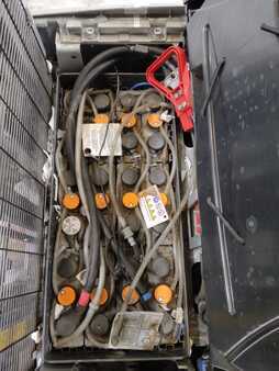 Stacker pedestre 2020  Still EXV-SF16I (4)