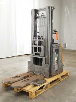 Stacker pedestre 2018  Still EXV-SF20I (1)