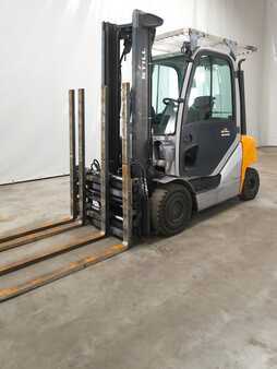 Empilhador diesel 2021  Still RX70-25 (1)
