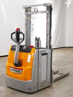 Stacker pedestre 2019  Still EXV20 (2)