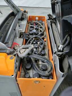Tractor de arrastre 2020  Still LTX50 (4)