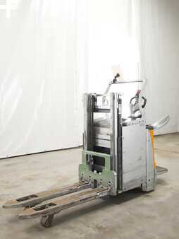 Stacker pedestre 2020  Still EXD-SF20 (1)