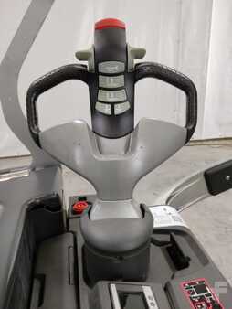 Stacker pedestre 2020  Still EXD-SF20 (3)