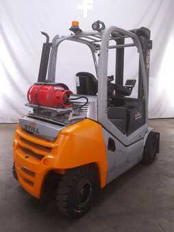 Empilhador a gás 2021  Still RX70-25T (2)