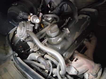 LPG VZV 2017  Still RX70-35T (4)