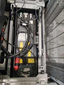 Stacker pedestre 2022  Still EXV20/950MM/LIION (4)