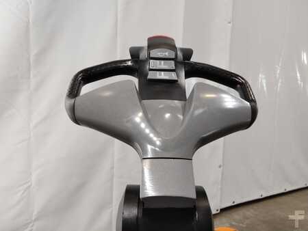 Stacker pedestre 2019  Still EXV-SF20/580MM (3)