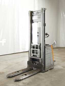 Stacker pedestre 2017  Still EXV-SF16 (1)