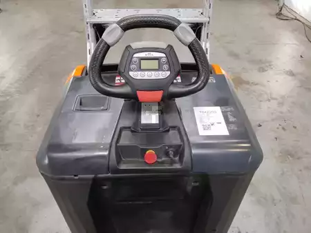 Traktor 2019  Still LTX50 (3)