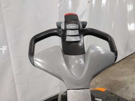 Stacker pedestre 2020  Still EXV-SF16 (3)