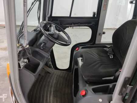 Tractor de arrastre 2018  Still LTX70 (3)