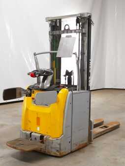 Stacker pedestre 2018  Still EXV-SF20/590MM (2)