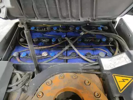 3-wiel elektrische heftrucks 2012  Still RX50-15 (4)