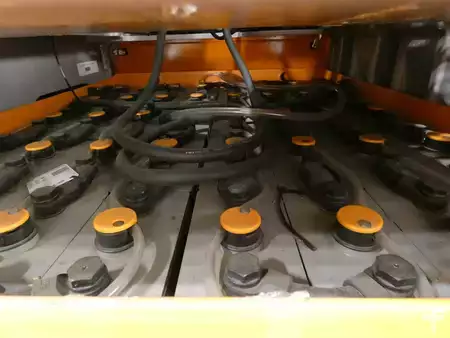 Vertikální vychystávací vozík 2022  Still MX-X/2400MM (4)