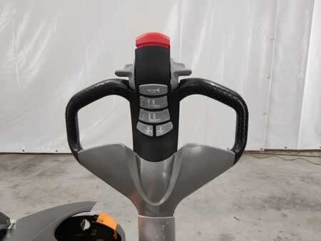 Hochhubwagen 2021  Still EXU-H20 (3)