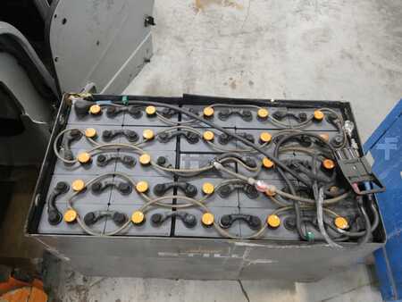 Elektrisk- 3 hjul 2015  Still RX20-14 (4)