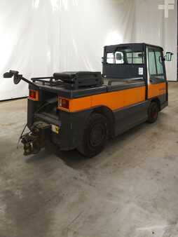 Vontató 2019  Still R07-25 (2)