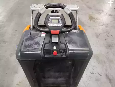 Traktor 2019  Still LTX50 (3)