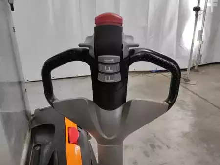 Apilador eléctrico 2022  Still EXV12 (3)
