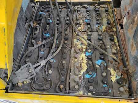 Elektro 4 Rad - Toyota 8FBMKT25 (4)