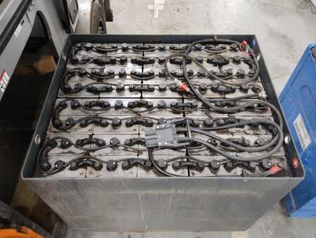 Elektromos 4 kerekű 2018  Still RX60-40 (4)