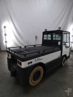 Chariots tracteurs 2018  Linde P250 (2)