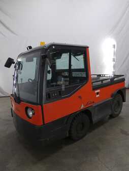 Chariots tracteurs 2011  Linde P250 (1)