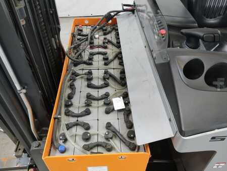 Retráctil 2022  Still FM-X14 (4)