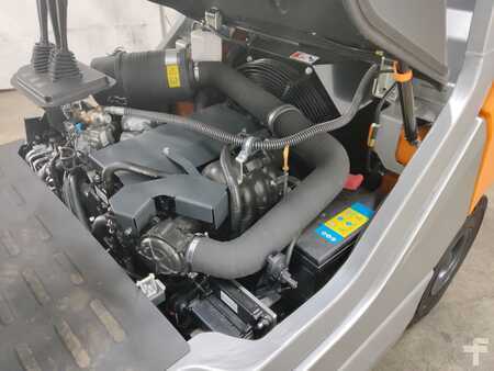 Treibgasstapler 2023  Doosan RCG35T (4)