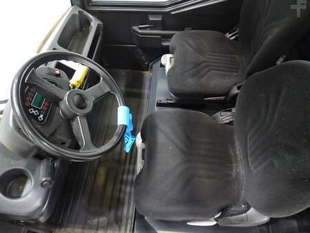 Vontató 2013  Still R07-25 (3)