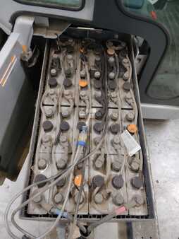 Chariots tracteurs 2021  Still LTX80 (4)