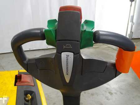 Stoccatori 2011  Jungheinrich EJC216/1590MM (3)