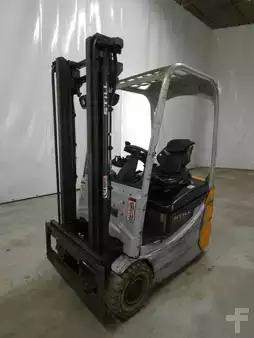 Elektromos 3 kerekű 2020  Still RX50-16 (1)